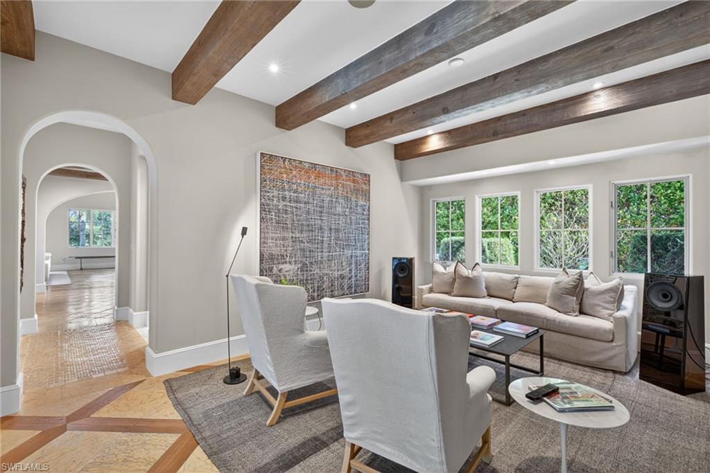 CELEBRITA - Residential