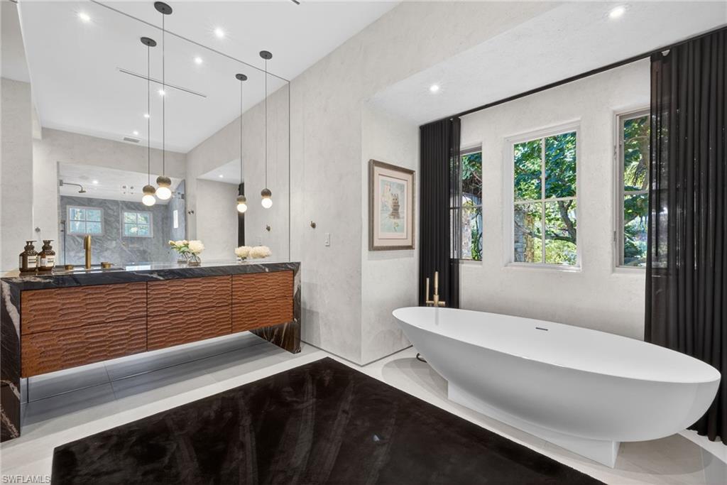 CELEBRITA - Residential