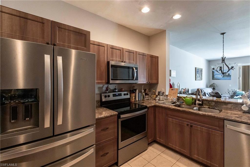 FOREST LAKE TOWNHOMES - Residential