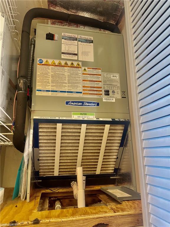 SEVEN LAKES - Residential