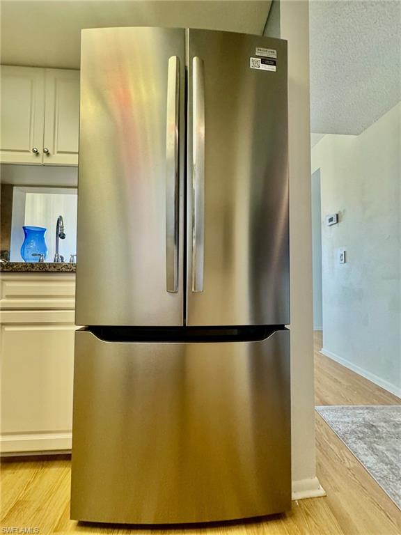 SEVEN LAKES - Residential