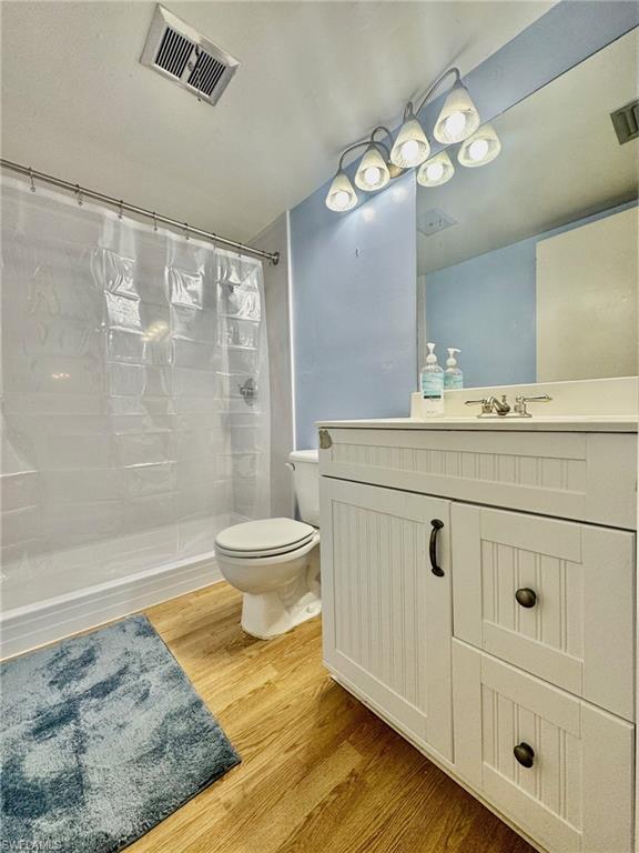 SEVEN LAKES - Residential