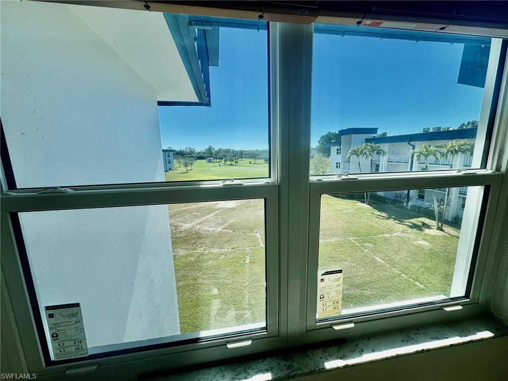 SEVEN LAKES - Residential