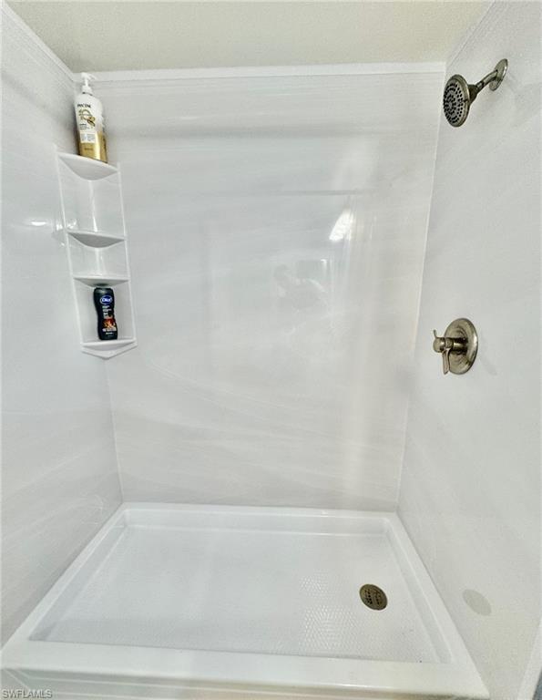 SEVEN LAKES - Residential