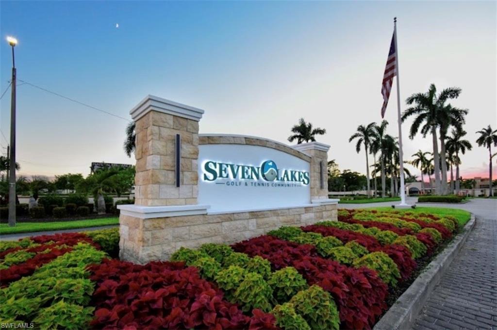 SEVEN LAKES - Residential