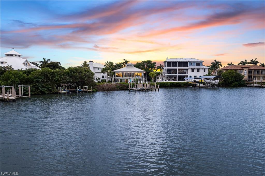 SOUTHPORT ON THE BAY - Residential