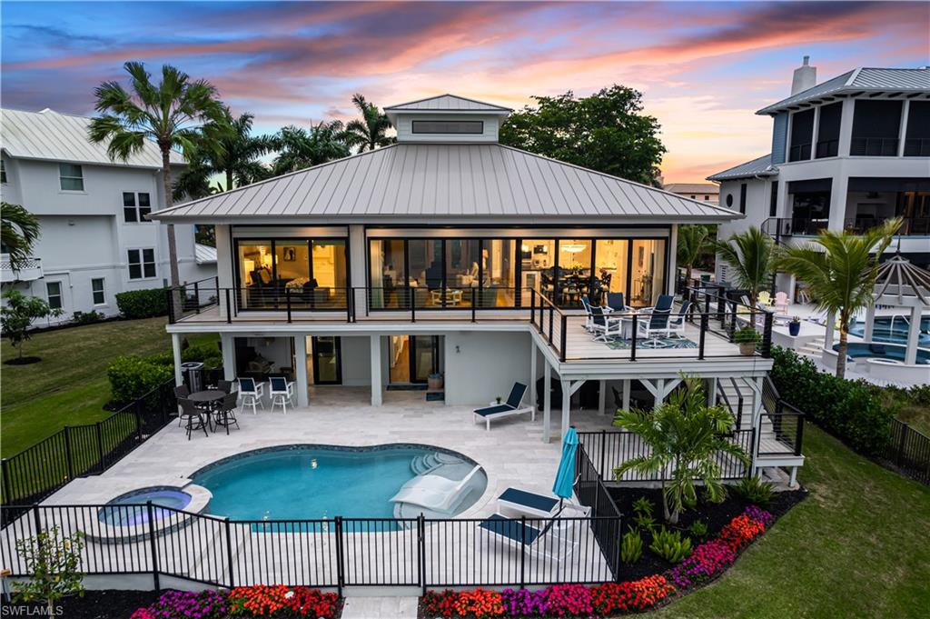 SOUTHPORT ON THE BAY - Residential