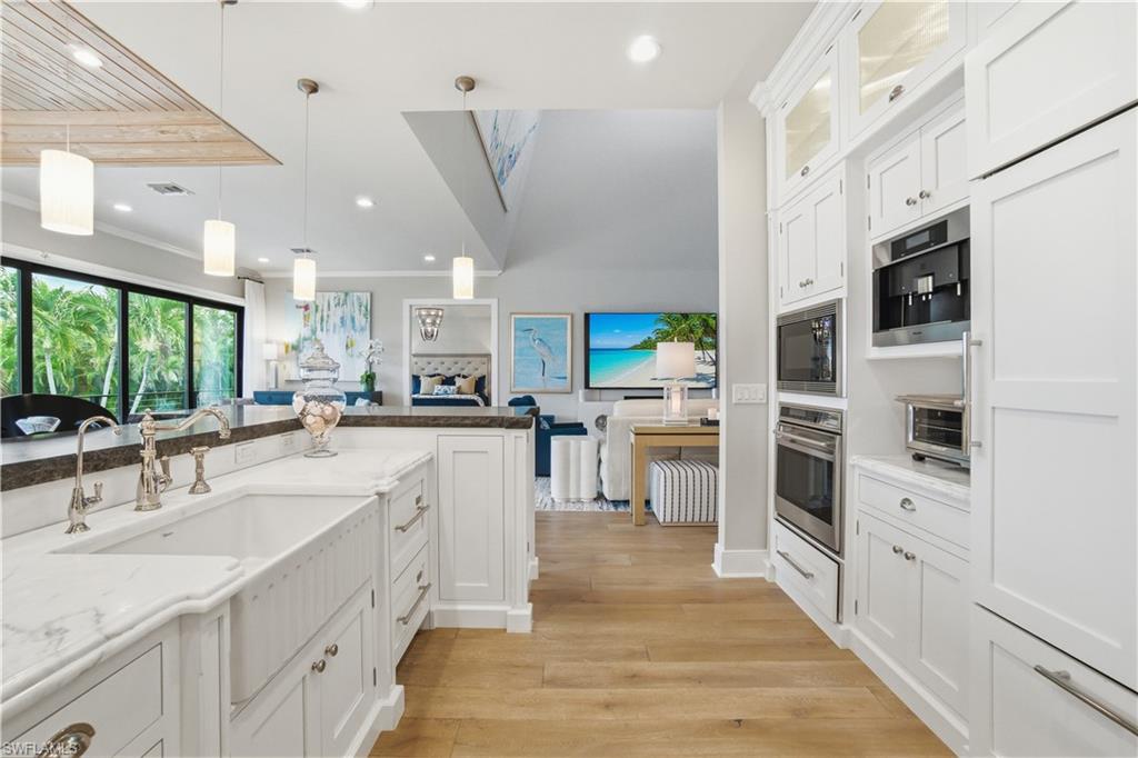 SOUTHPORT ON THE BAY - Residential