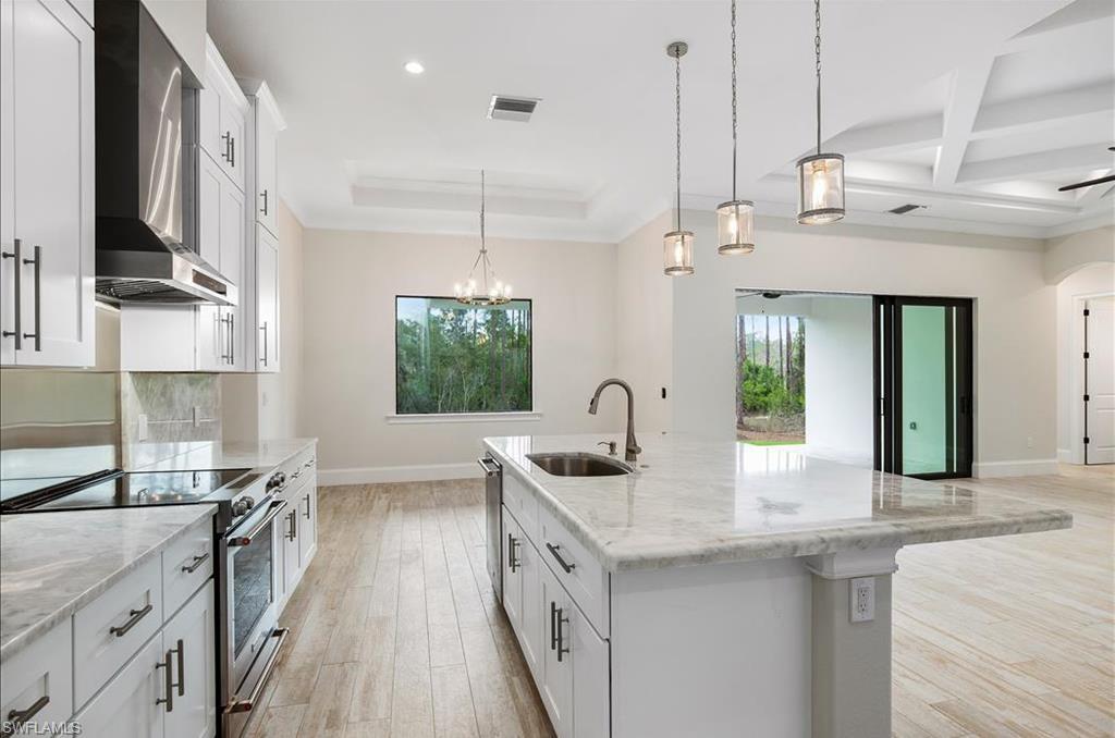 SAN CARLOS ESTATES - Residential