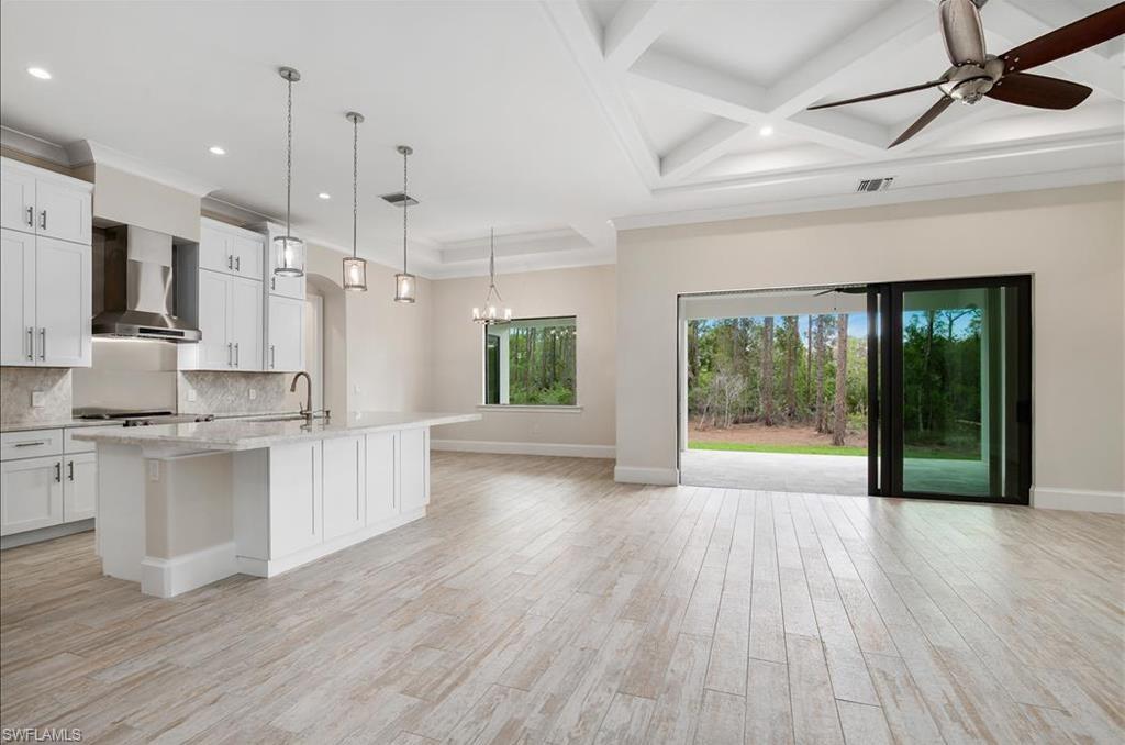 SAN CARLOS ESTATES - Residential