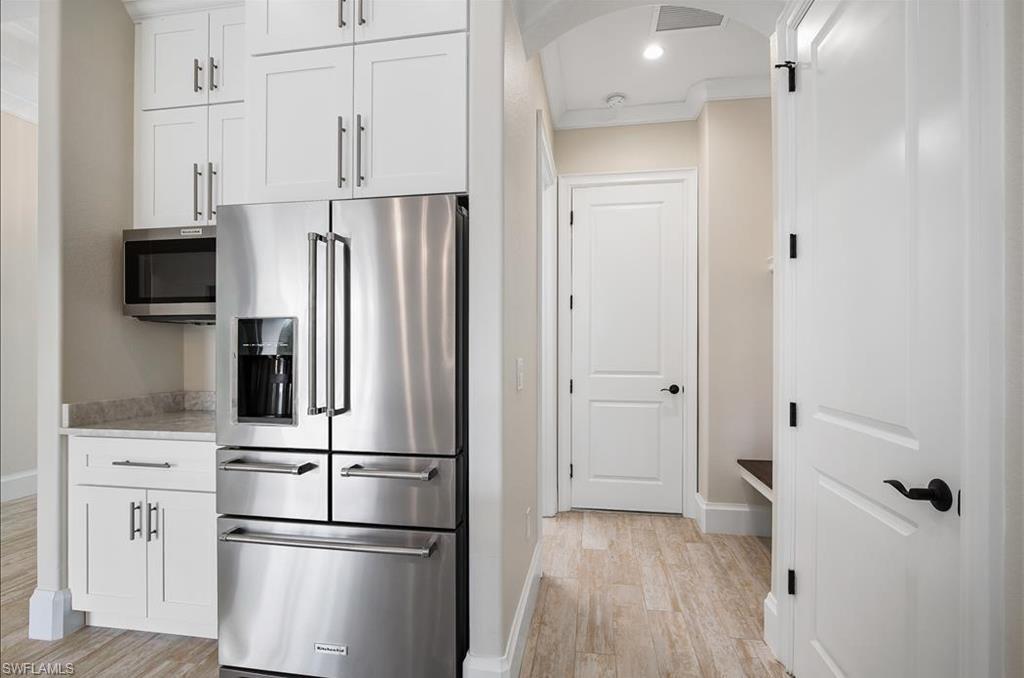 SAN CARLOS ESTATES - Residential