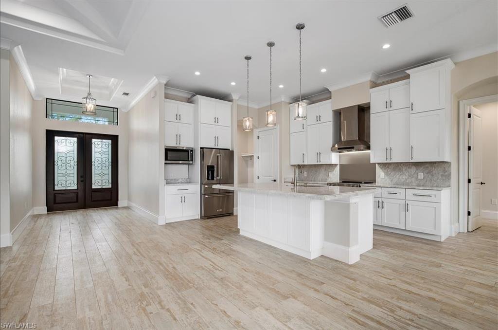 SAN CARLOS ESTATES - Residential