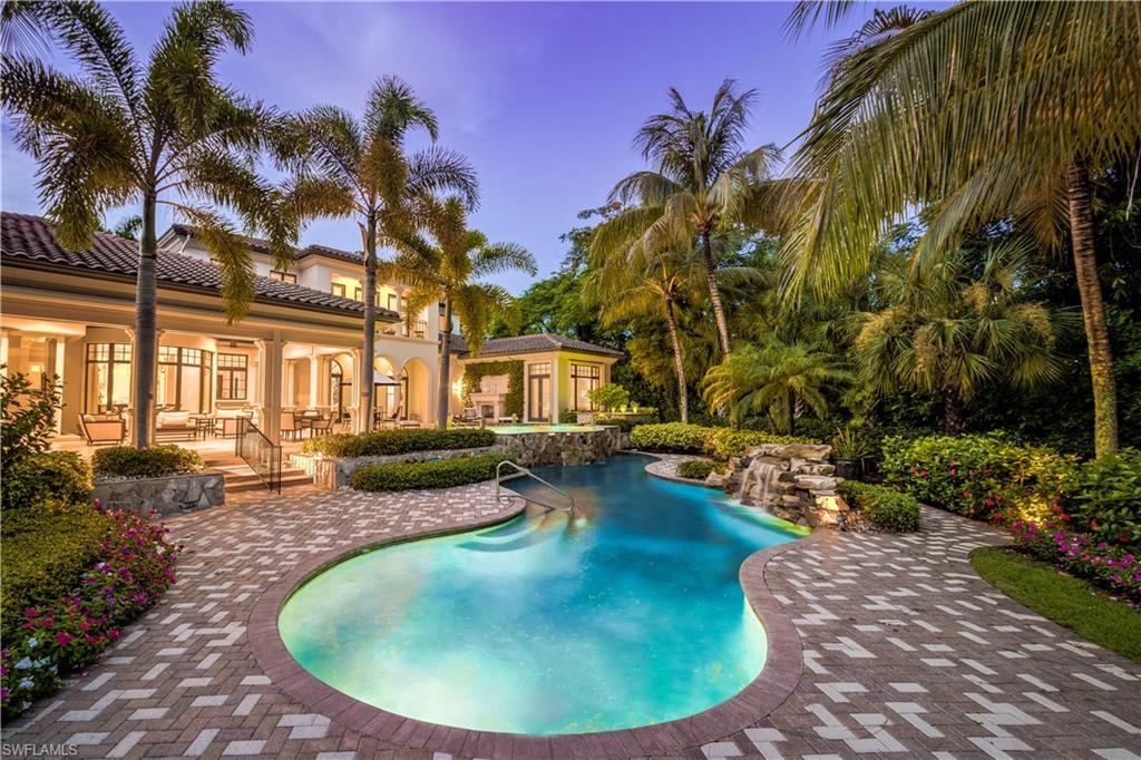 ESTATES AT GREY OAKS - Residential