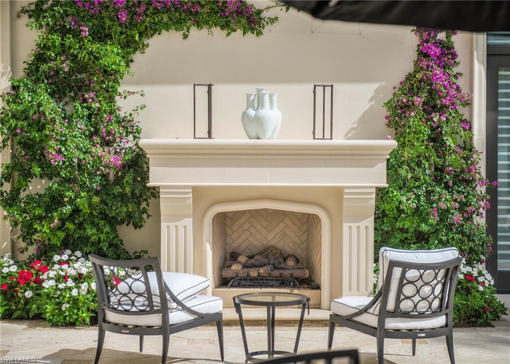 ESTATES AT GREY OAKS - Residential