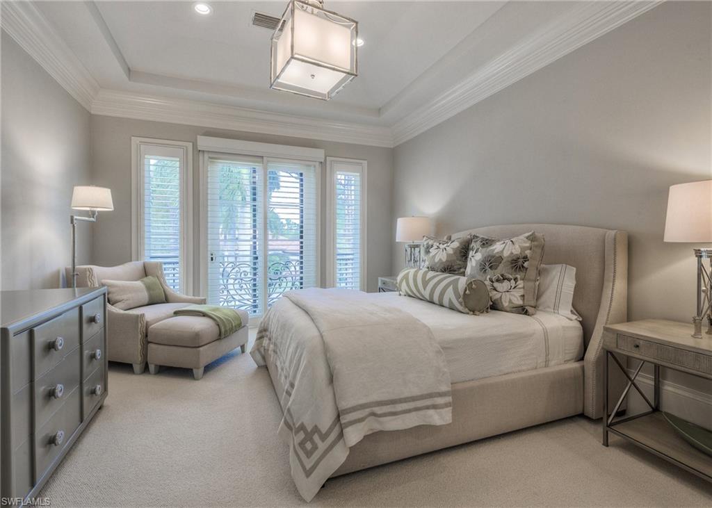 ESTATES AT GREY OAKS - Residential