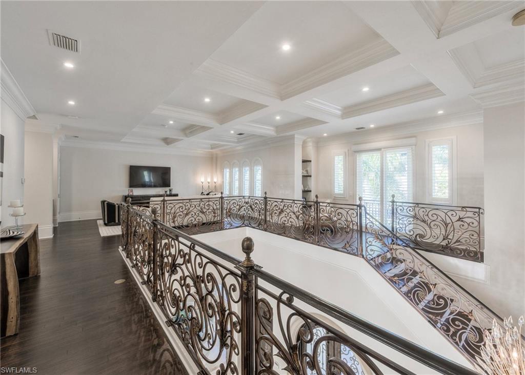 ESTATES AT GREY OAKS - Residential