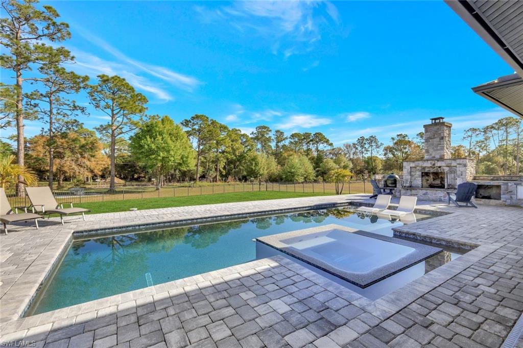 REMINGTON OAKS - Residential