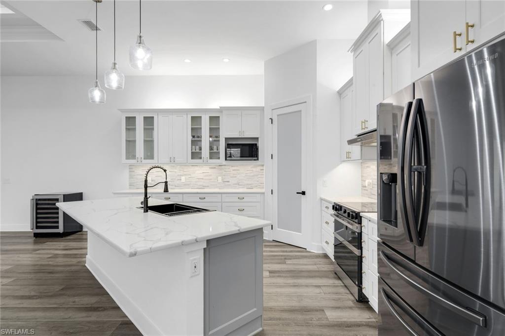 REMINGTON OAKS - Residential