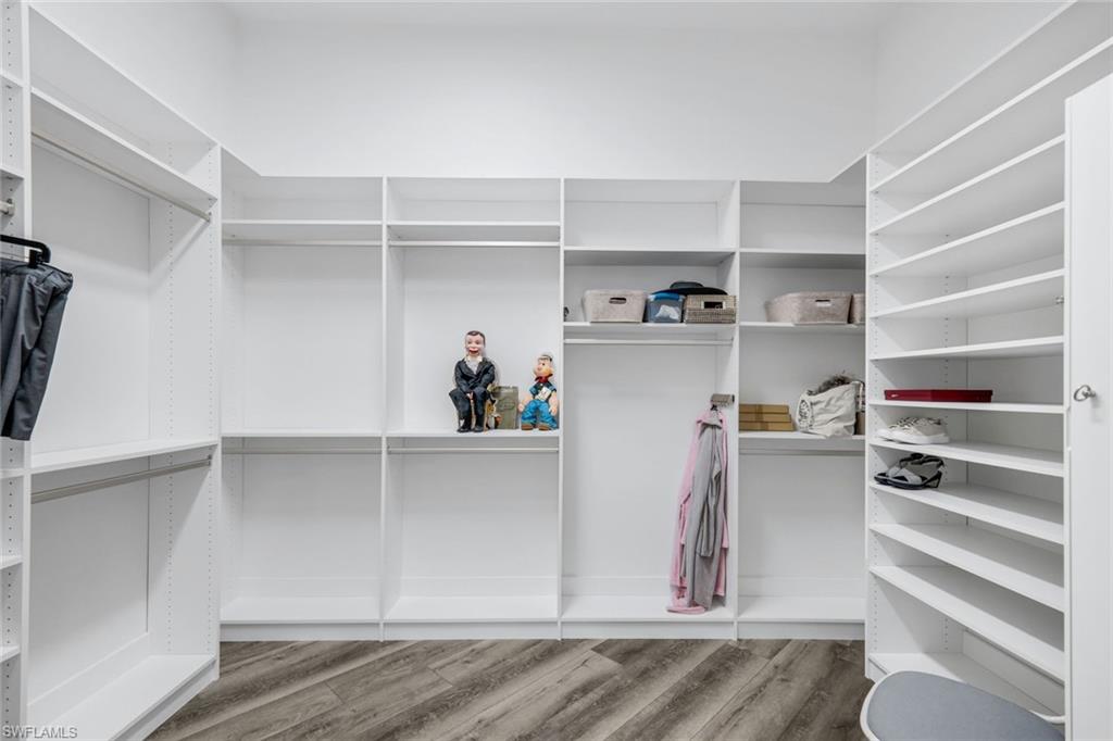 REMINGTON OAKS - Residential