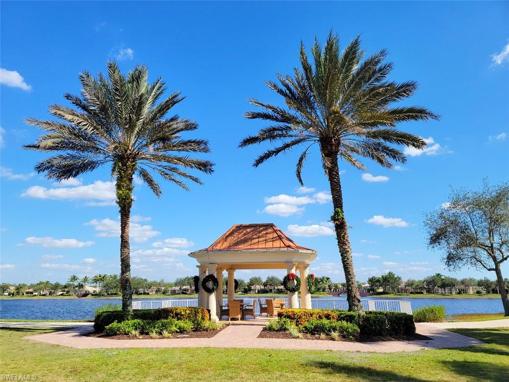 VERONA WALK - Residential