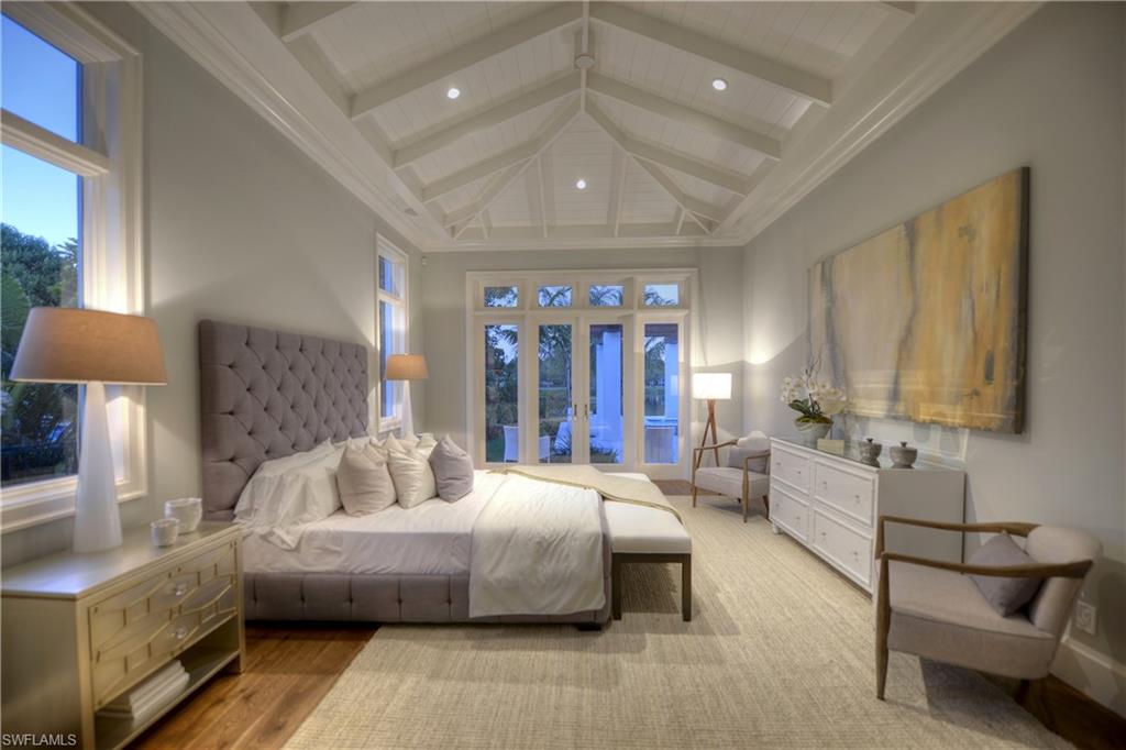 OLDE NAPLES - Residential