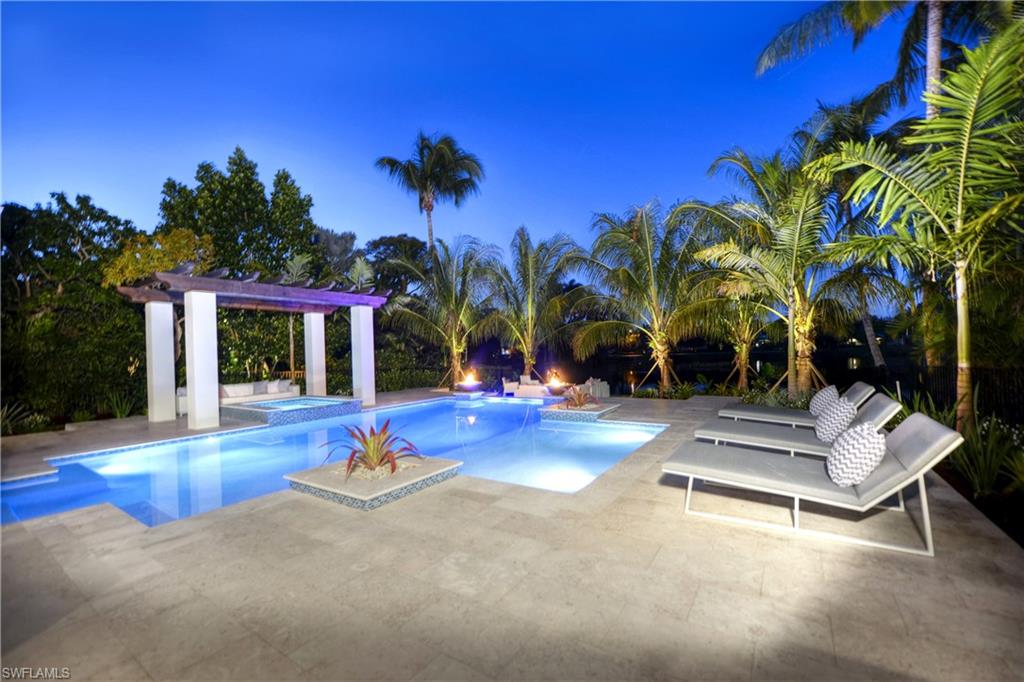 OLDE NAPLES - Residential