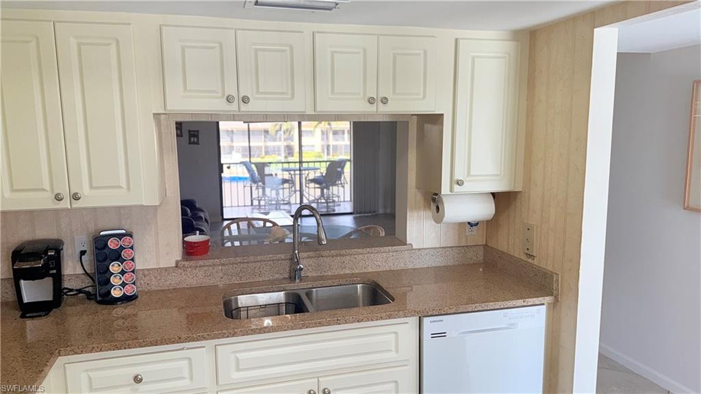 HARBOURTOWNE OF CAPE CORAL - Residential