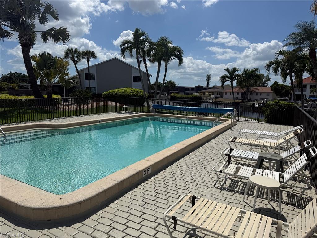 HARBOURTOWNE OF CAPE CORAL - Residential