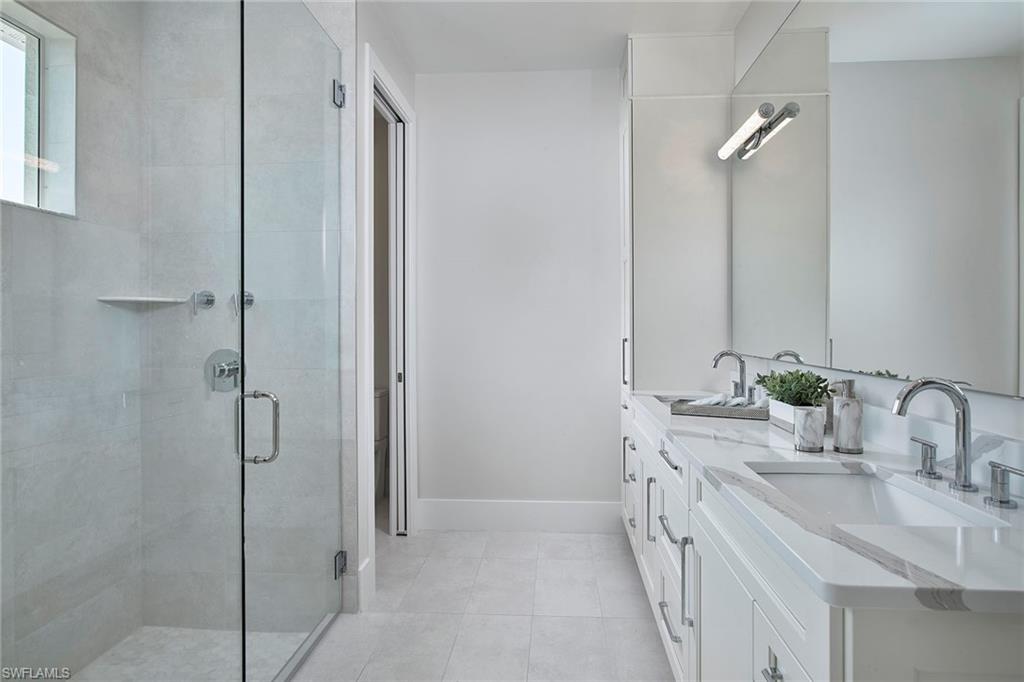 NAPLES PARK - Residential