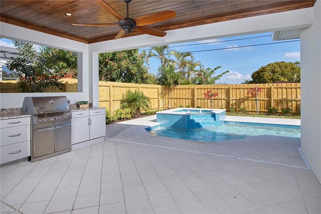 NAPLES PARK - Residential