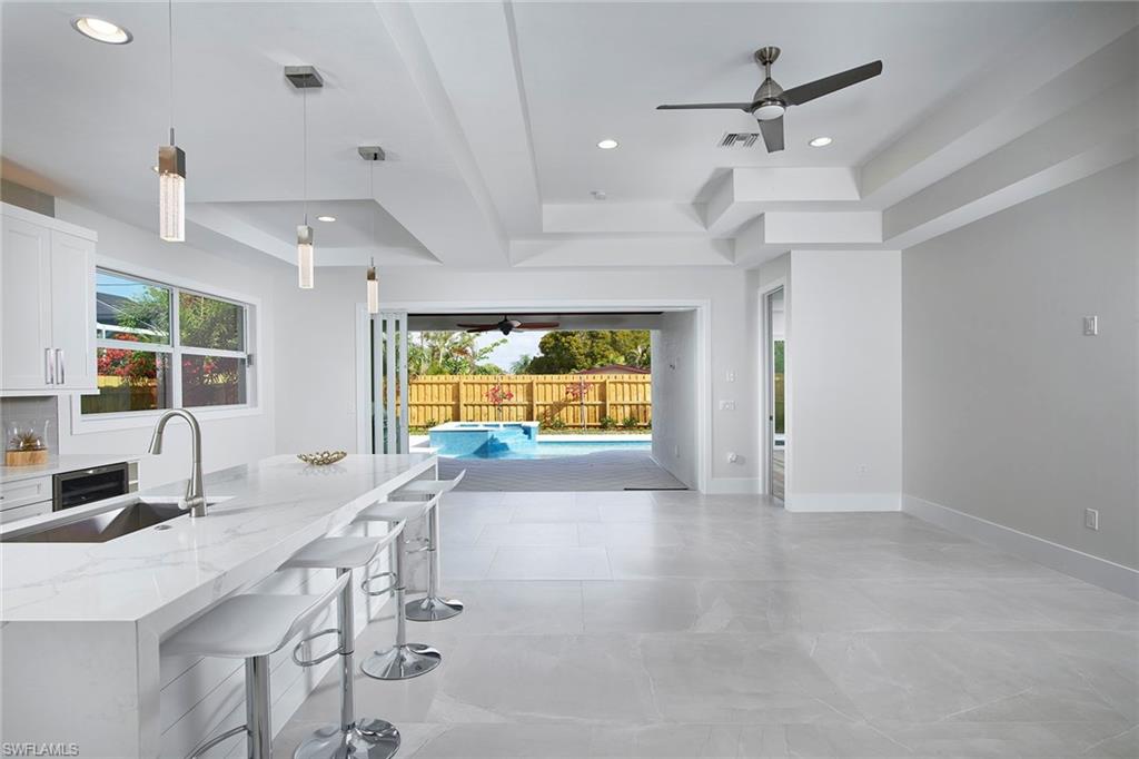 NAPLES PARK - Residential