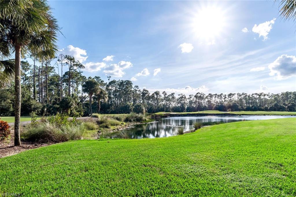 LAKE BARRINGTON - Residential