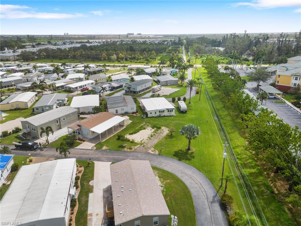 THUNDERBIRD MOBILE HOMES - Land