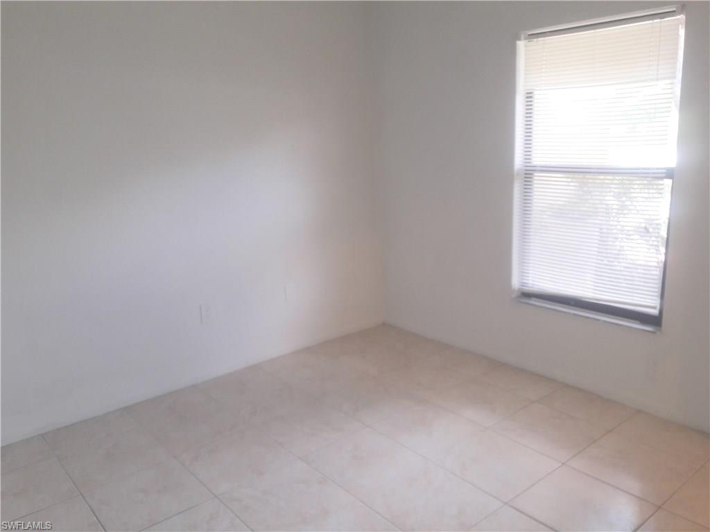 NAPLES PARK - Residential Lease