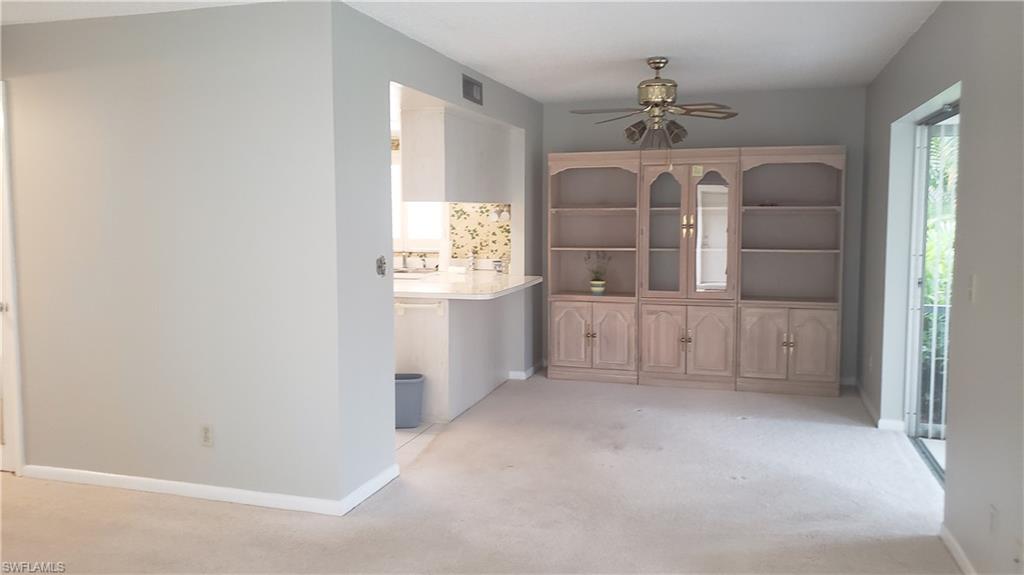 ROYAL BAY VILLAS - Residential