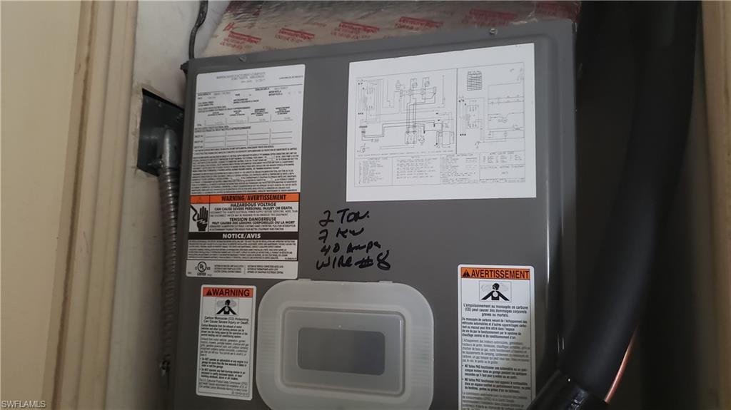 ROYAL BAY VILLAS - Residential