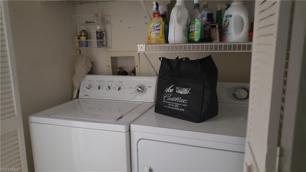 ROYAL BAY VILLAS - Residential