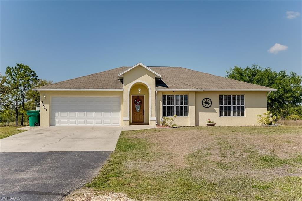 GOLDEN GATE ESTATES - Residential