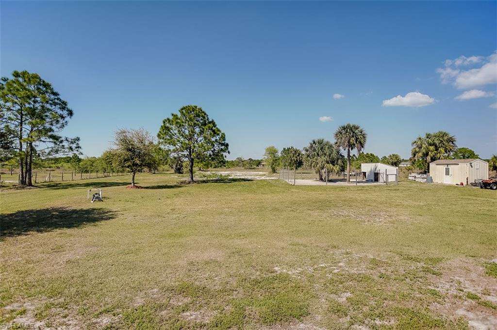 GOLDEN GATE ESTATES - Residential