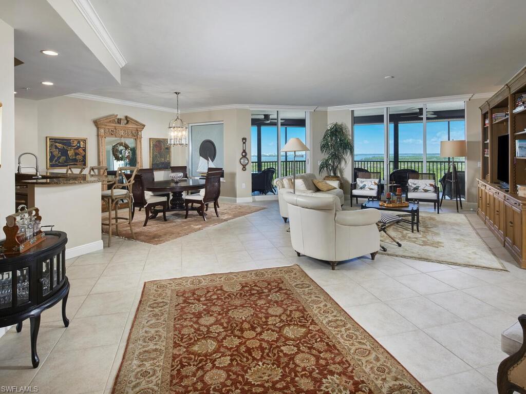 23850 Via Italia CIR 806