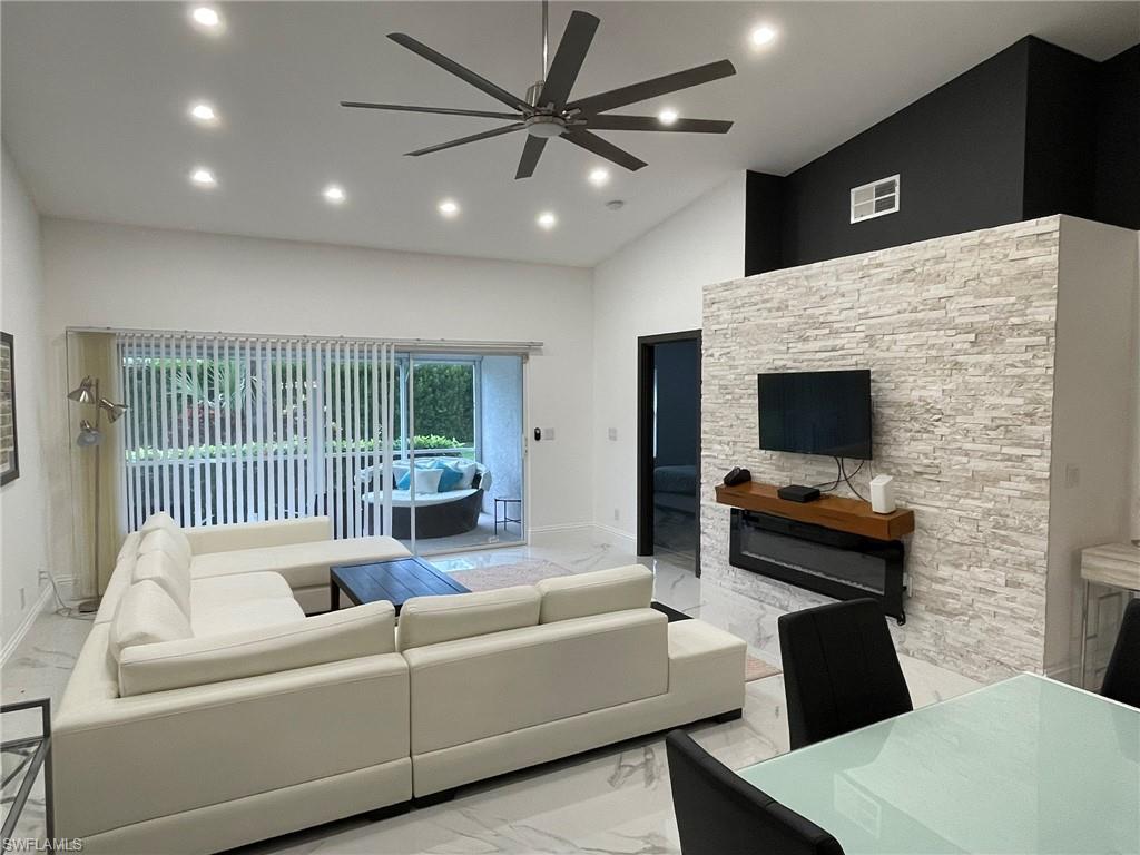 359 Melrose PL 16