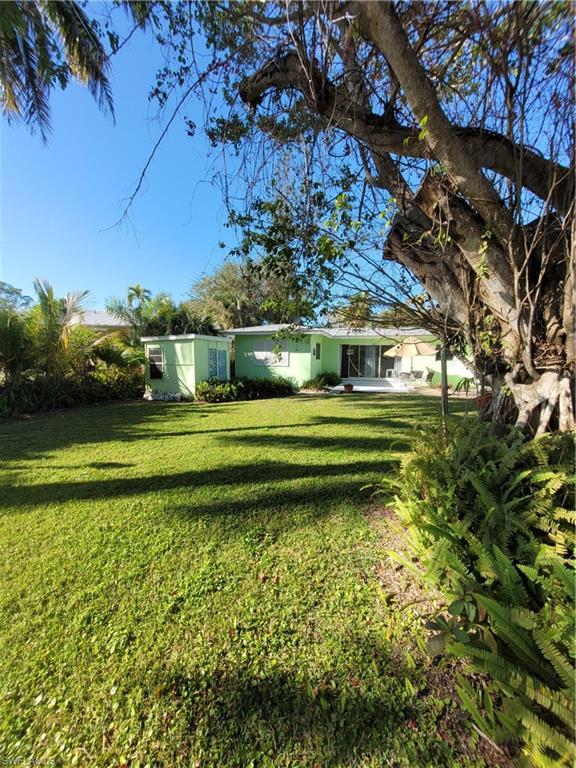 LAKE FOREST - Residential