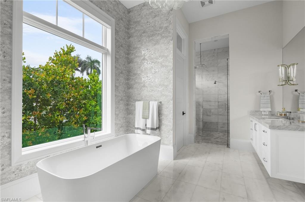 MOORINGS - Residential