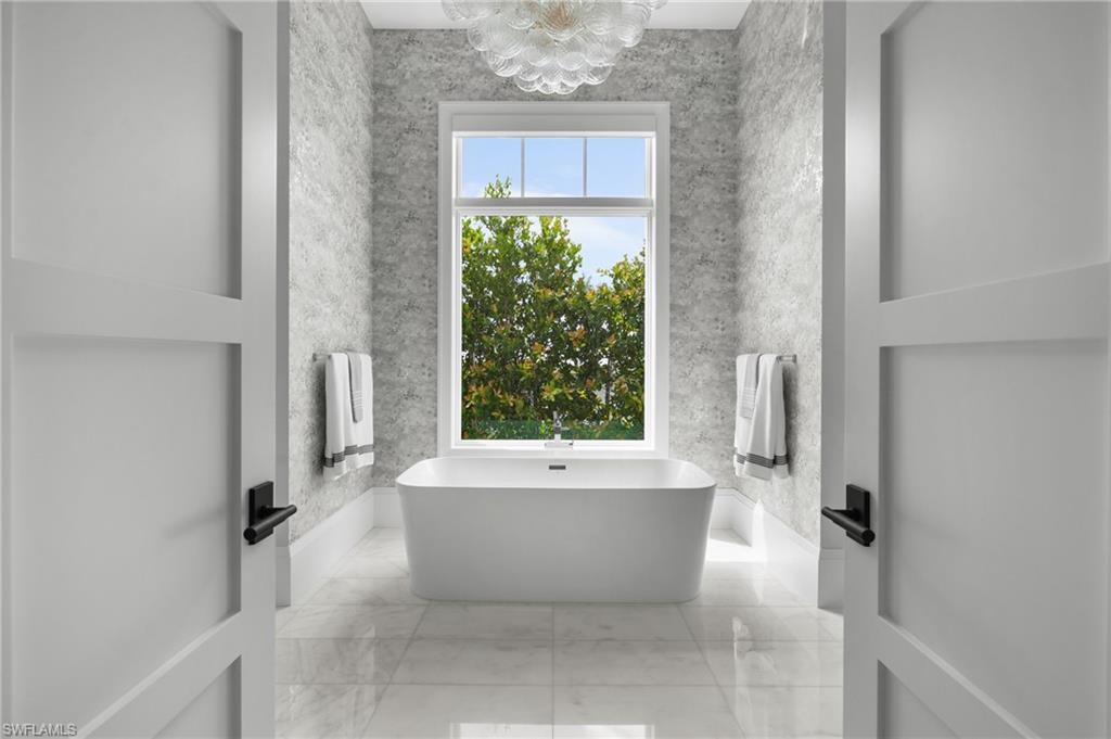 MOORINGS - Residential