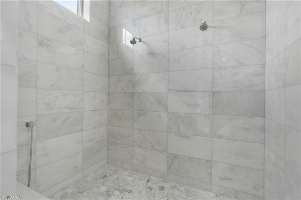 MOORINGS - Residential