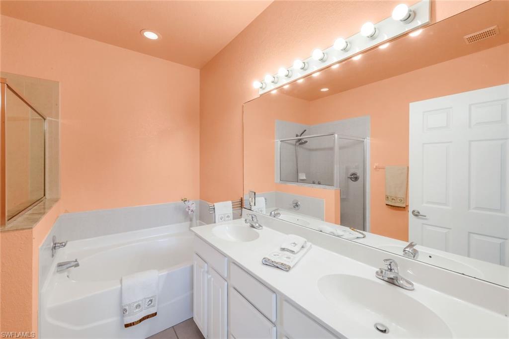 THE SHORES - Residential