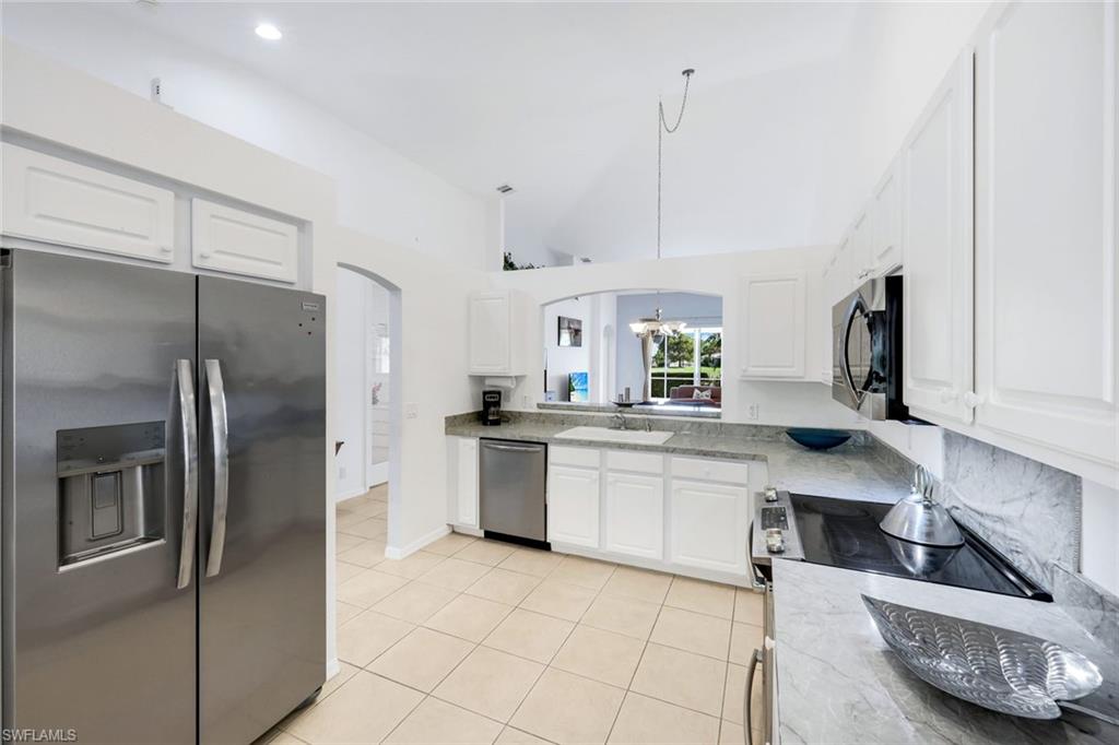 THE SHORES - Residential