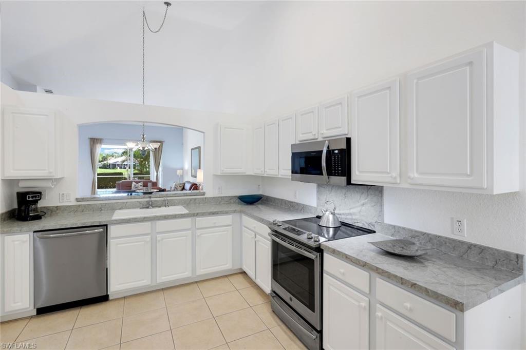 THE SHORES - Residential