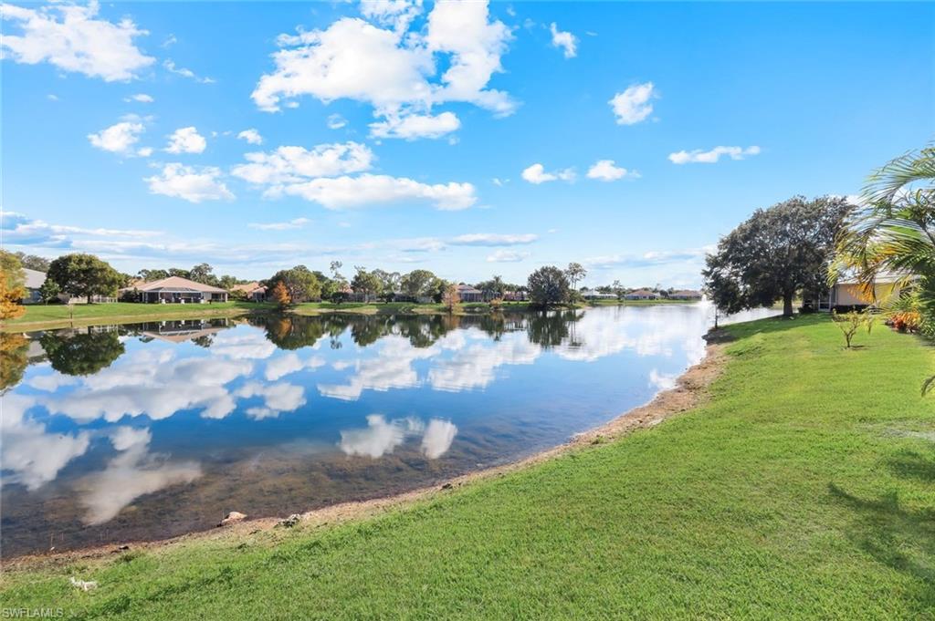 THE SHORES - Residential