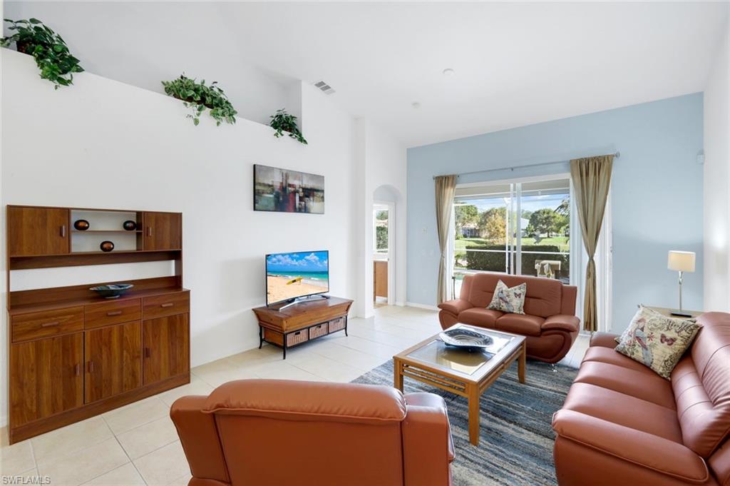 THE SHORES - Residential